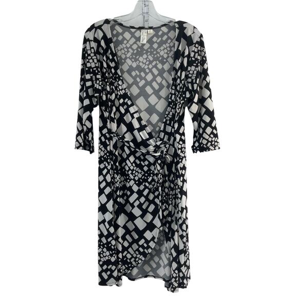 Emma & Michele Petite Black White Geo Print Wrap Midi Dress, Size 14, Womens - Picture 1 of 5